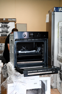 Электрический духовой шкаф Electrolux EOD3C70TK