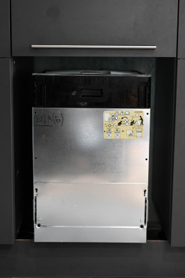 Встраиваемая посудомоечная машина Electrolux EEM43211L