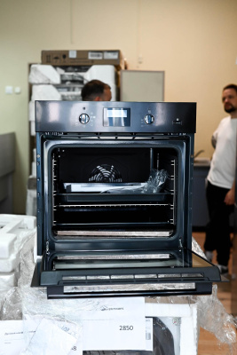 Электрический духовой шкаф Electrolux EOD3C70TK