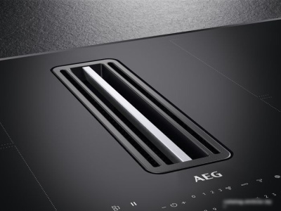 Варочная панель AEG CCE84779FB