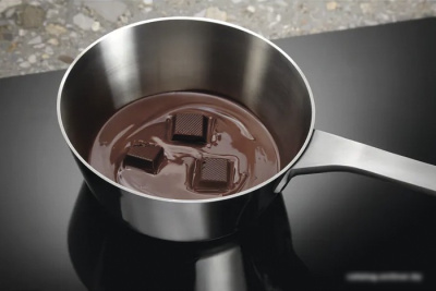 Варочная панель Electrolux CIR60433