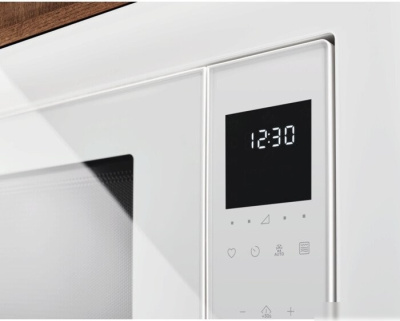 Микроволновая печь Electrolux LMS4253TBW