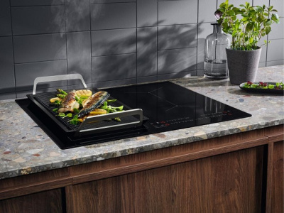 Варочная панель Electrolux EIS62449