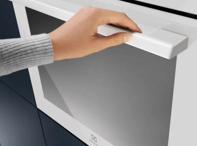 Электрический духовой шкаф Electrolux OEE6C71V