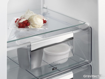 Морозильник AEG ABR818F6NC