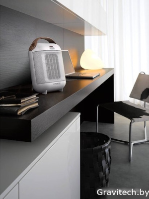 Тепловентилятор DeLonghi HFX30C18.IW