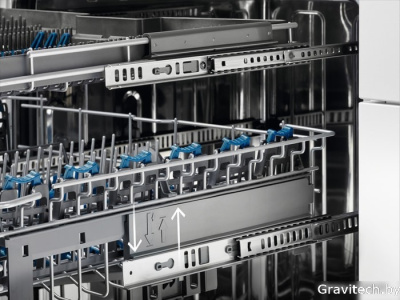 Встраиваемая посудомоечная машина Electrolux EEM28200L