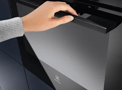 Электрический духовой шкаф Electrolux SenseCook SENSE 700 KOEFP77H