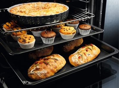 Электрический духовой шкаф Electrolux LOE7C31S