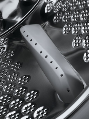 Стирально-сушильная машина AEG L8WBE68SI