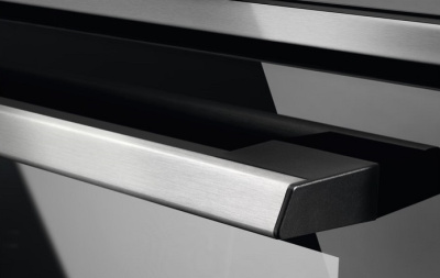 Духовой шкаф Electrolux EOB7S31X