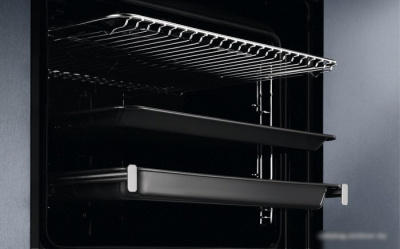 Электрический духовой шкаф Electrolux SurroundCook 600 EOF5C50BZ