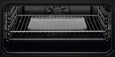 Электрический духовой шкаф Electrolux CombiQuick 800 EVL8E08Z