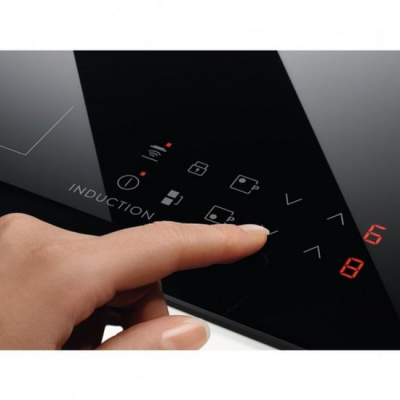 Варочная панель Electrolux IPE6440KF